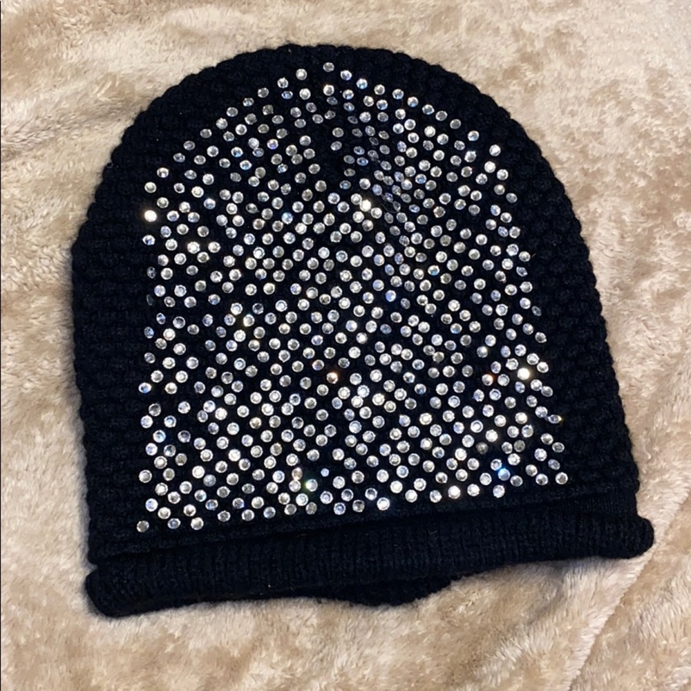 Evelyn k black sequin beanie
